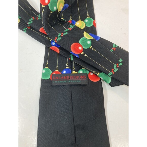 Christmas Ties By Specialties Ties/Daland Designs Santa Golfing & Musical Santa - Picture 3 of 3